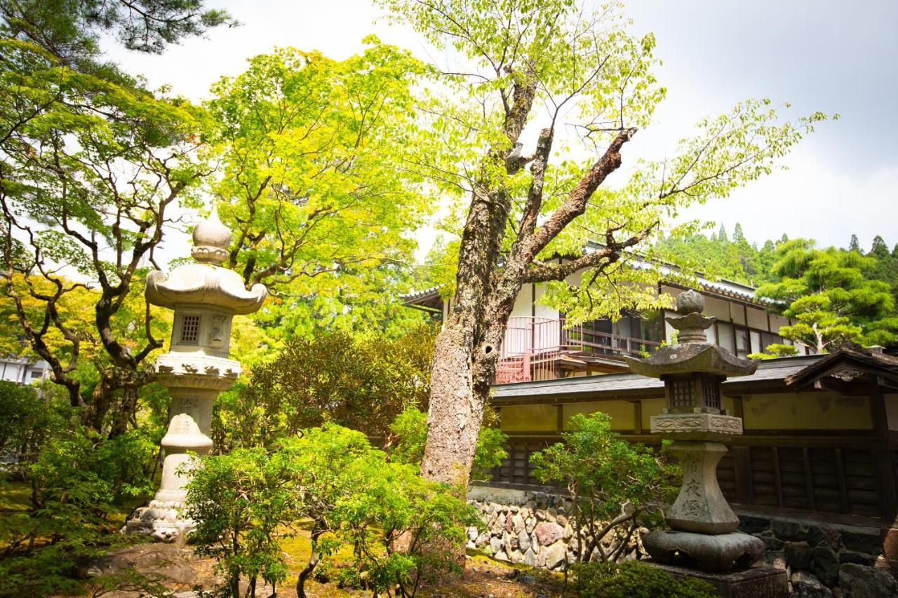 Koyasan Shukubo Saizenin Hotell Exteriör bild