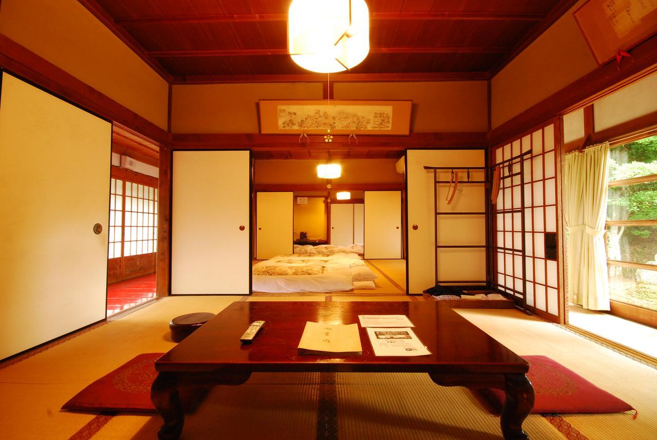 Koyasan Shukubo Saizenin Hotell Exteriör bild